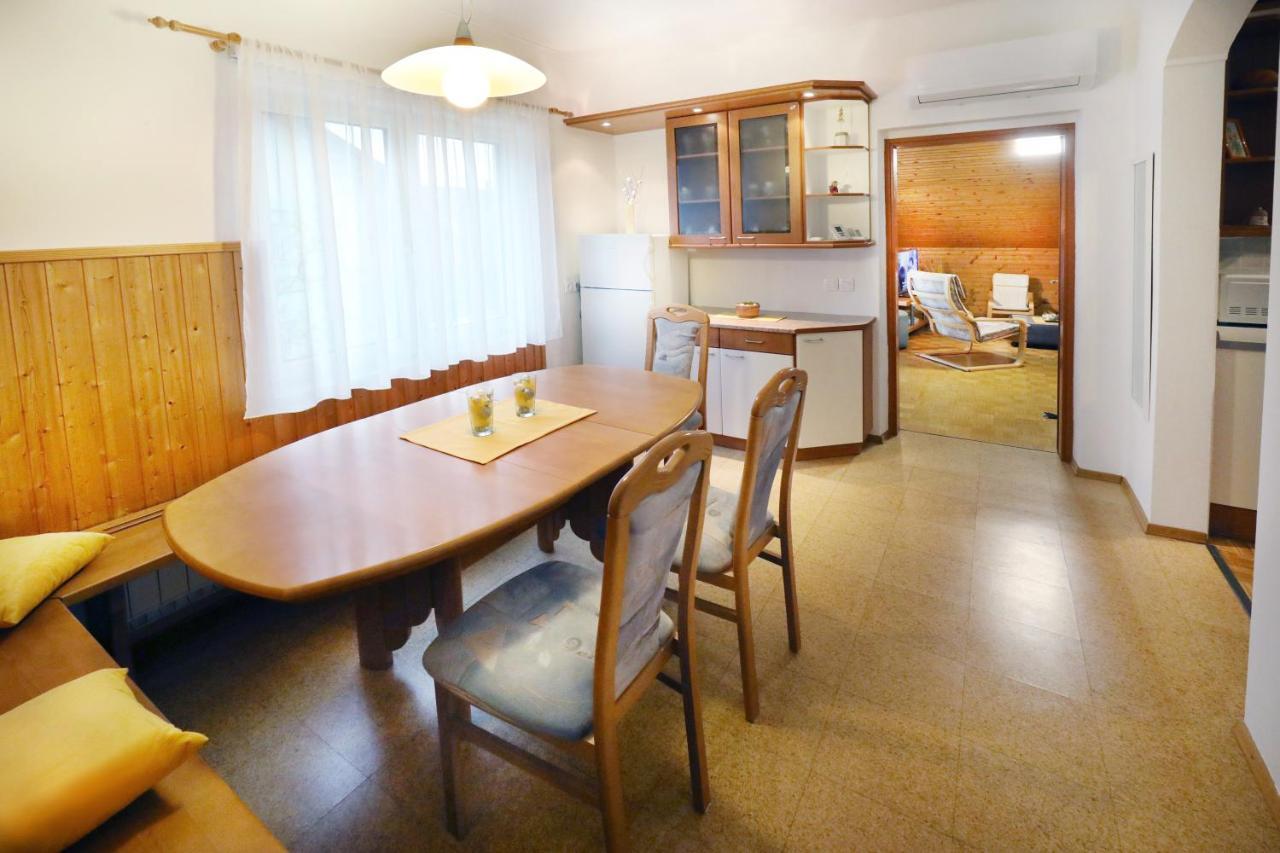 Apartma Vila Zigmund Cerknica Exteriör bild